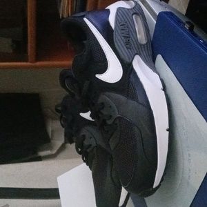 Nike air max excee mens size 9.5